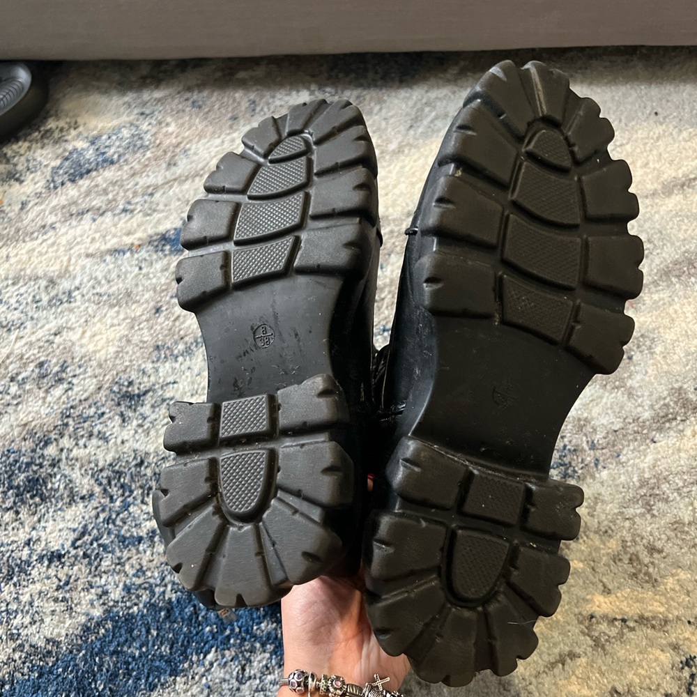 Black combat boots - Picture 6 of 6